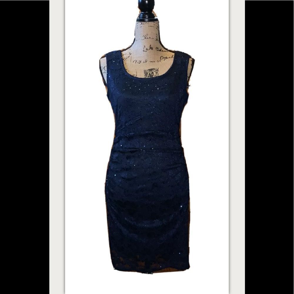 Studio Y lace dress size m